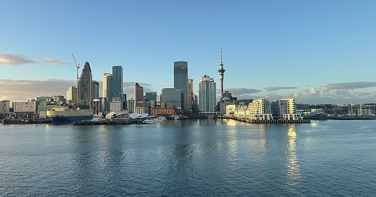 Stay in Auckland Hotels