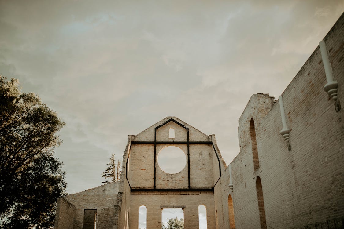 Stay in Manitoba Hotels